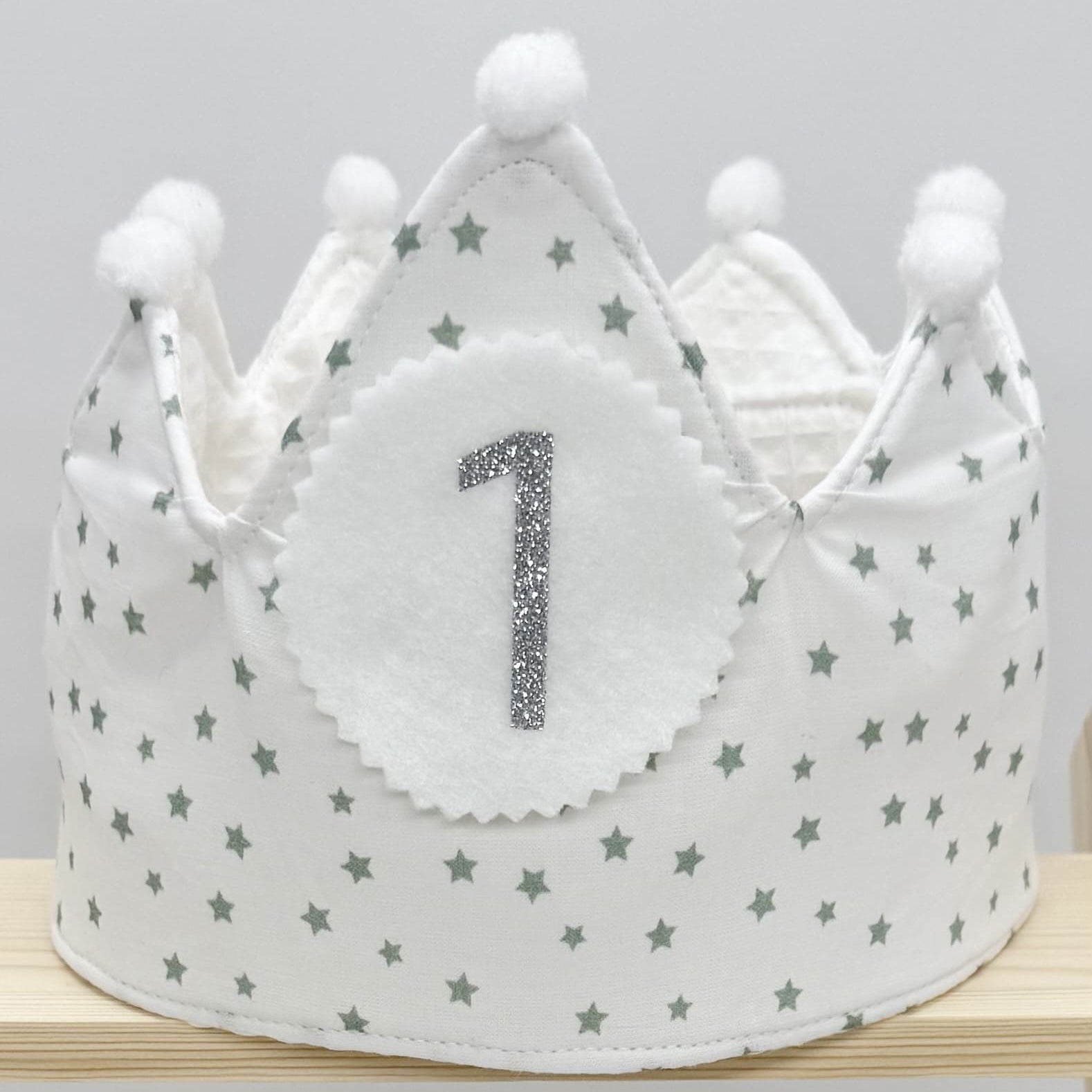Corona Cumpleaños Personalizada Verde Estrellas