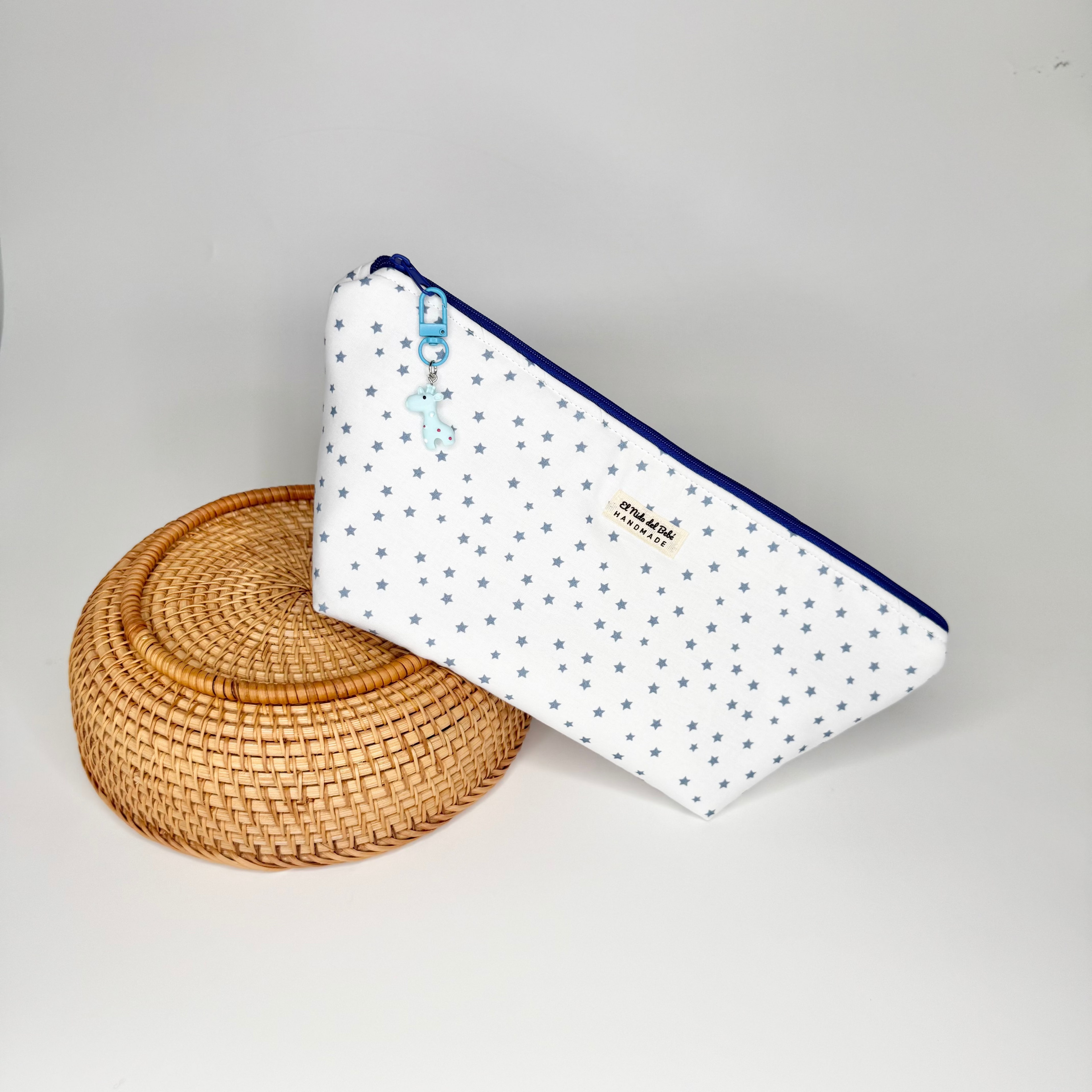 Neceser Impermeable Pañalera Estrellas Azul